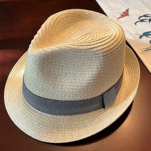 Fedora, size Medium/Large